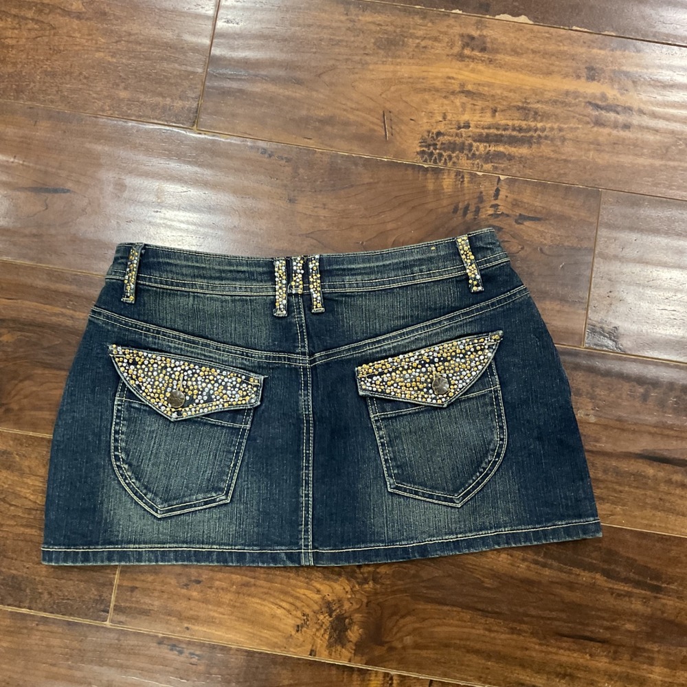 Younique Y2K Studded Denim Mini Skirt Dark Wash Embellished Size 9 MR71786-IS